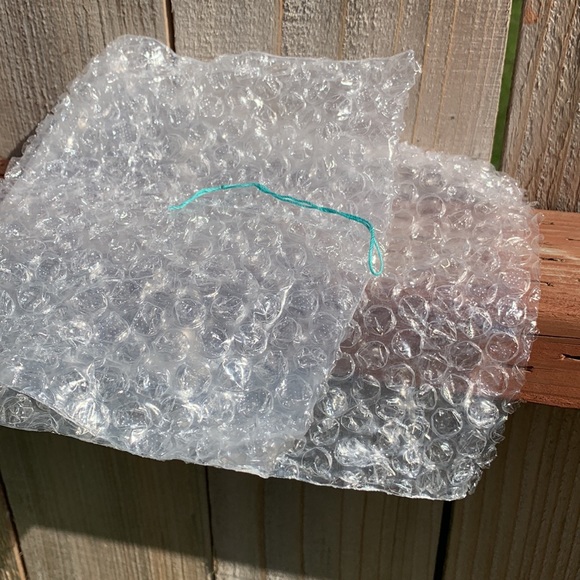 Hallmark Frosty Friends ornament 22 - Picture 13 of 13